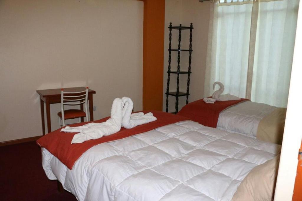Marlon'S House Puno-Peru Bed & Breakfast Exterior foto